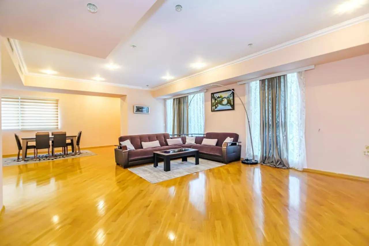 فندق Port Baku Residance 710 A أذربيجان
